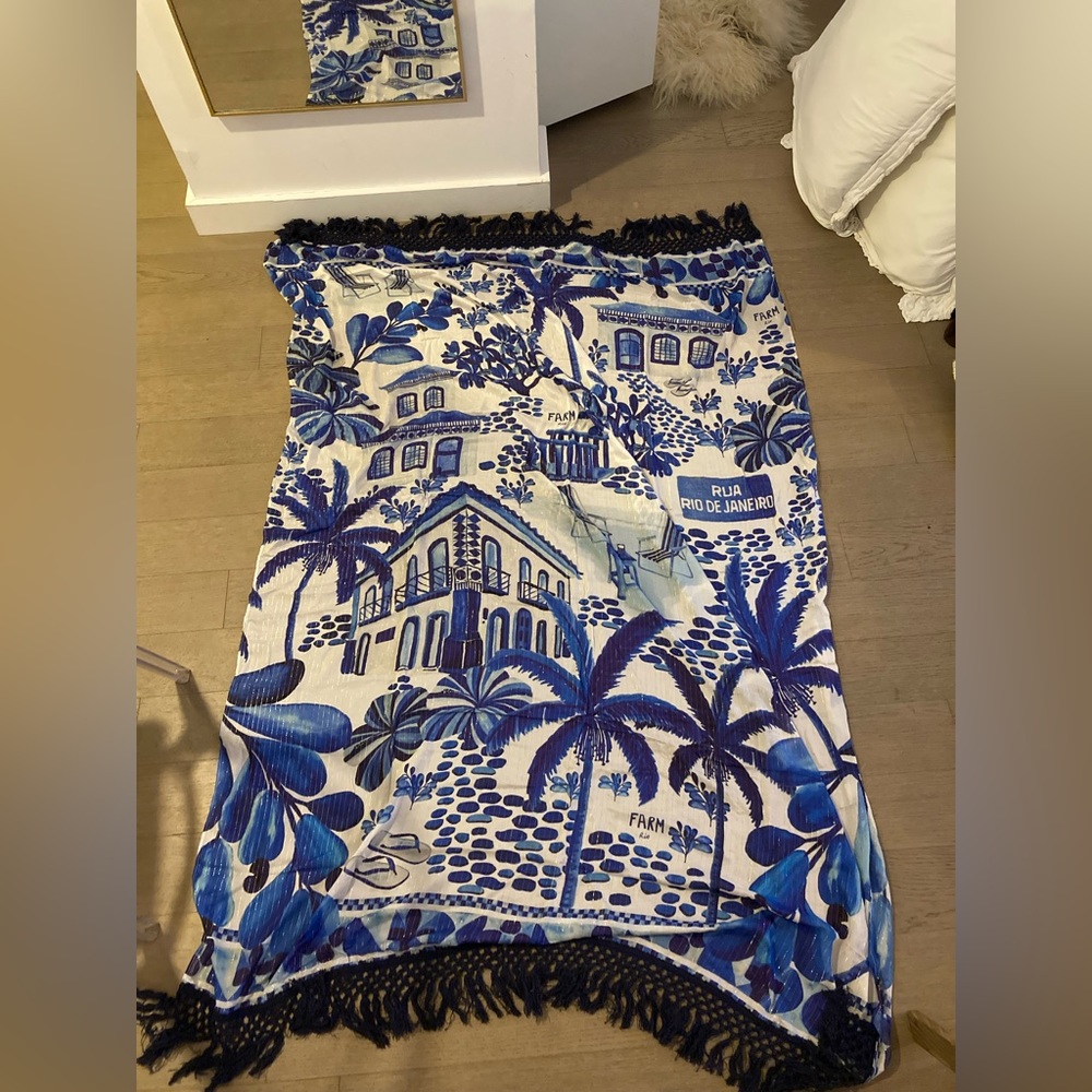 Farm Rio Oversized scarf